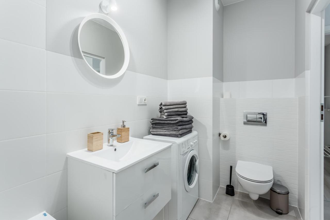 Warsaw City Apartments Екстер'єр фото